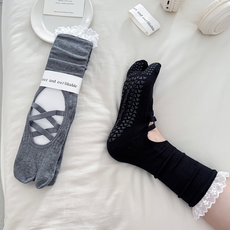 Lace Trim Split Toe Yoga Socks - Pilates & Yoga Vida ulasan dan harga