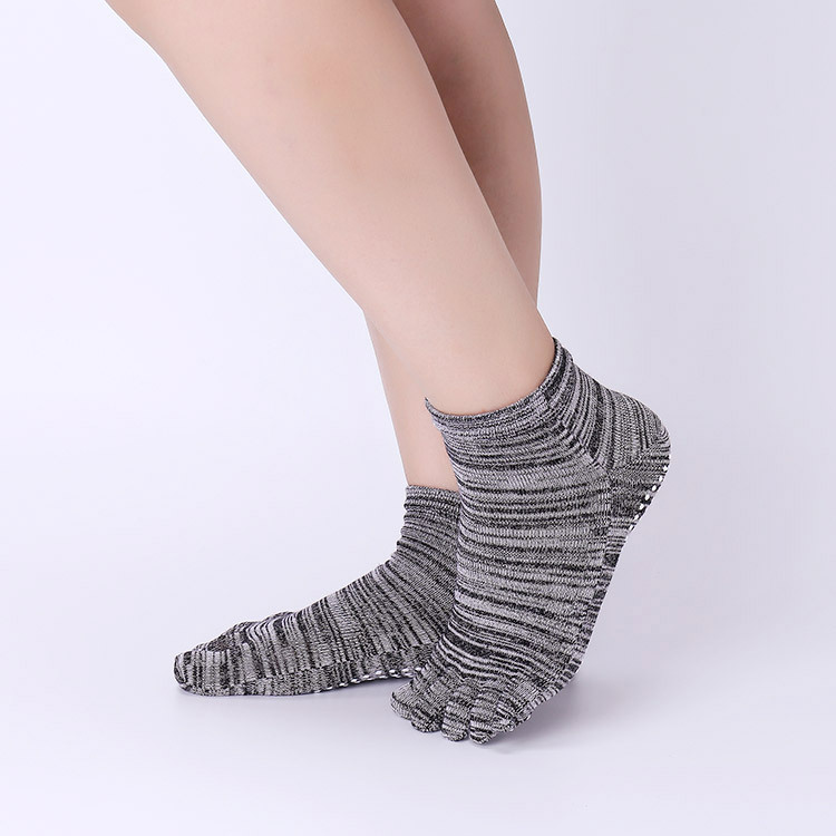 Non-Slip Yoga Socks with Grips - Pilate Yoga Workout ulasan dan harga